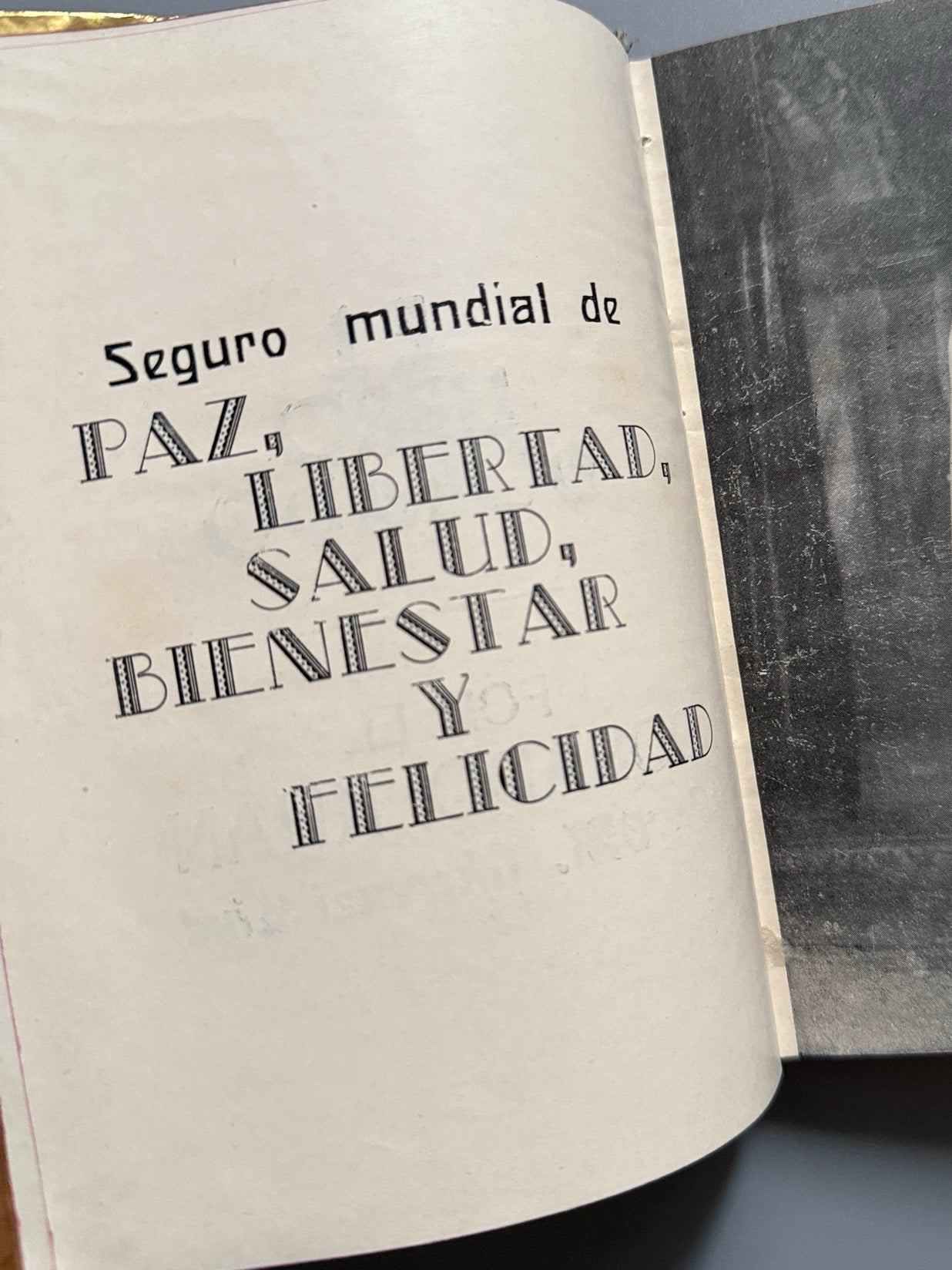 Libro de: El libro dorado, El dorado Khan (OM. Cherenzi Lind) - Unión Espiritual Universal, 1951