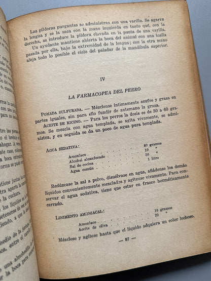 Libro de: El perro y el gato, Dr. A. Riera Adoher - Ameller Editor, ca. 1930