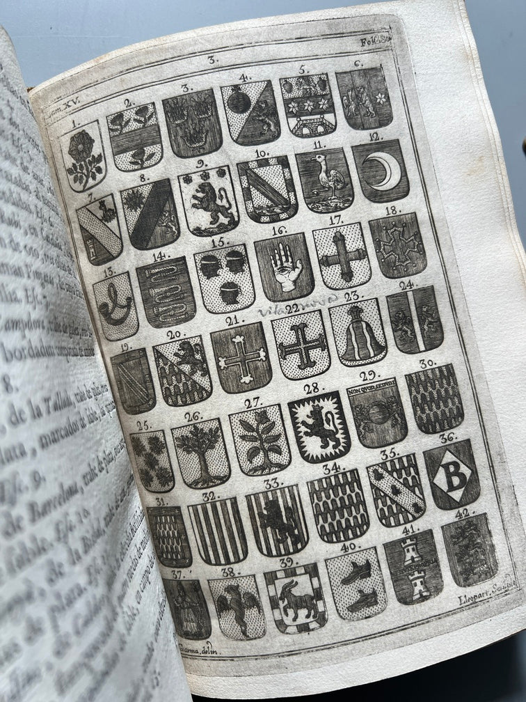 Libro de: Adarga Catalana, Arte Heraldica - Francisco Xavier De Garma - Imprenta De Mauro Martí, 1753, 2 Tomos