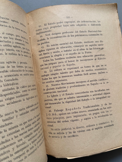 Libro de: Preparación y desarrollo del alzamiento nacional , Felipe Bertrán Güell - Librería Santarén, 1939