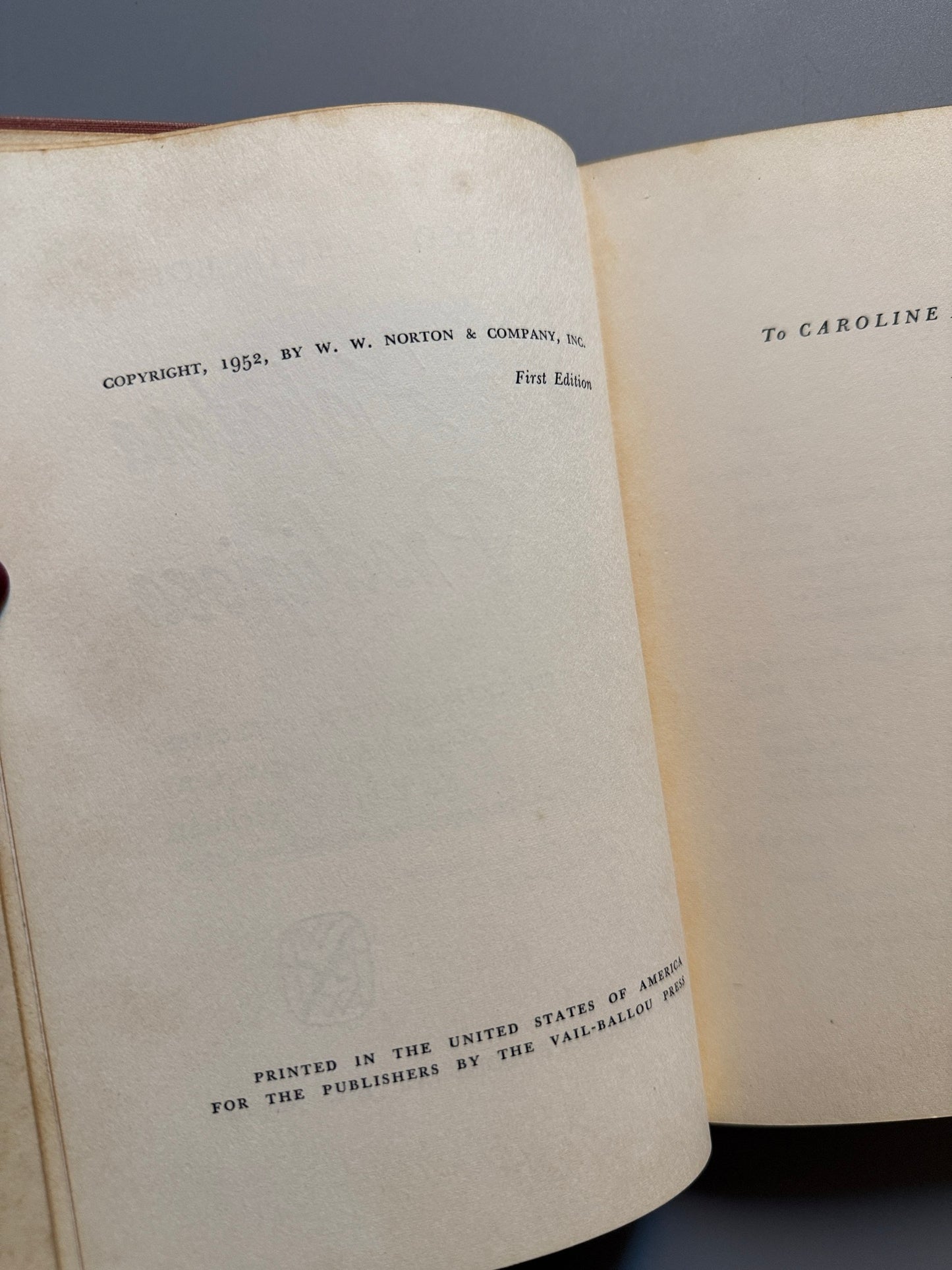 Libro de: La zapatera prodigiosa, Federico García Lorca - W. W. Norton & Company, 1952