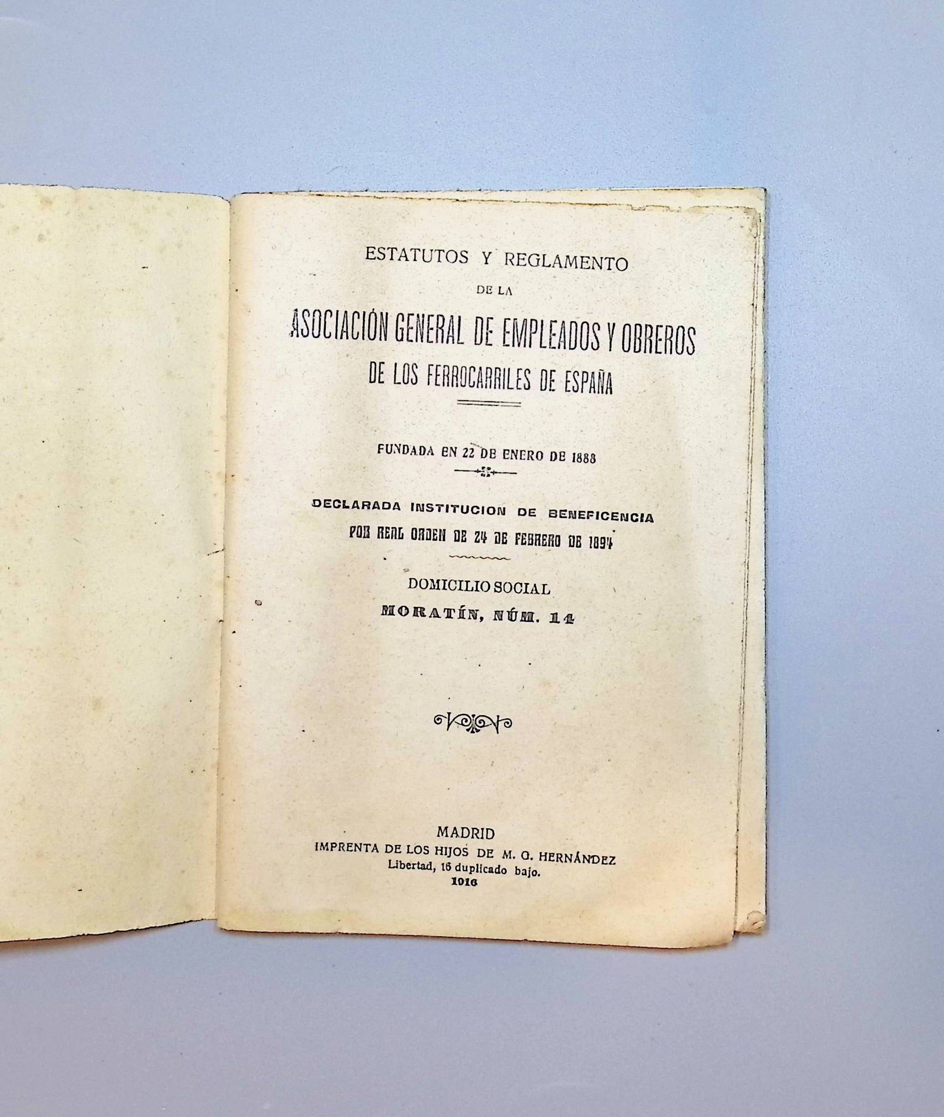 Libro de: Estatutos y reglamento de la Asociación general de empleados y obreros de los ferrocarriles. 1916