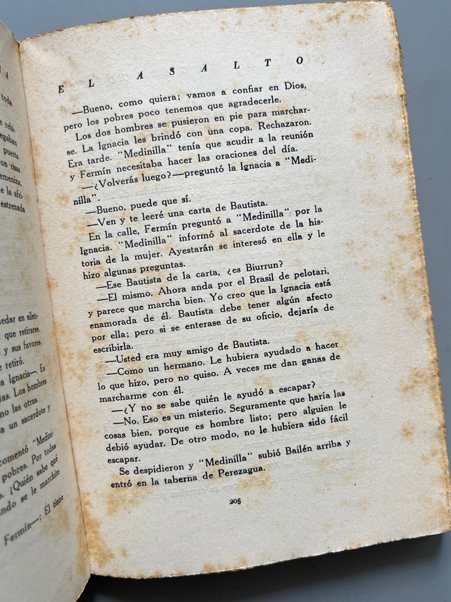 Libro de: El Asalto, Julián Zugazagoitia (primera edición) - Editorial España, 1930