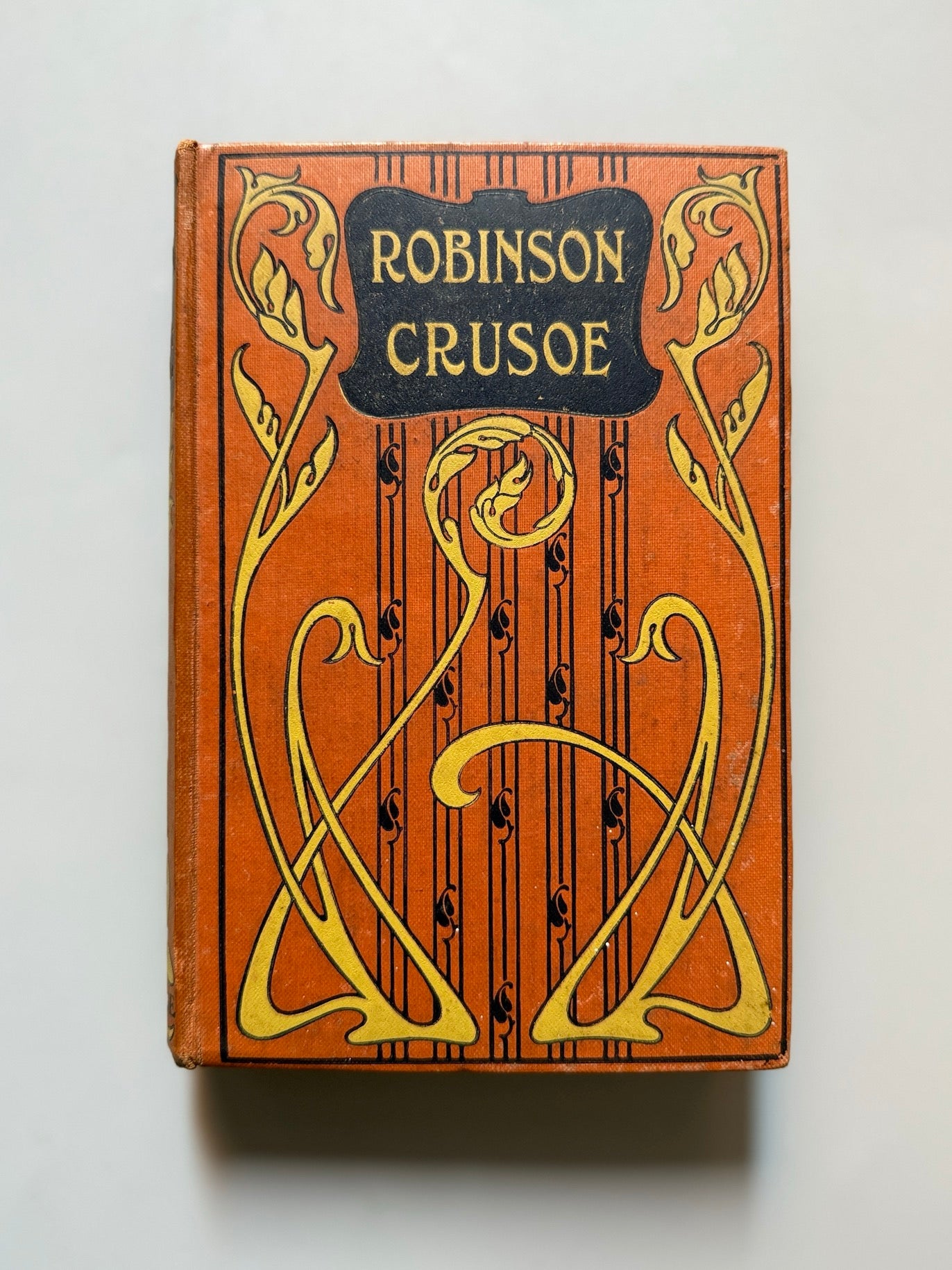 The life and adventures of Robinson Crusoe, Daniel Defoe - S. W. Partridge & Co, ca. 1900