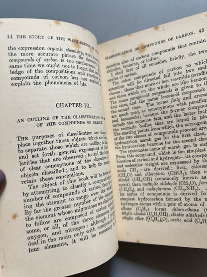 Libro de: The story of the wanderings of atoms, M. M. Pattison Muir - George Newnes, 1899