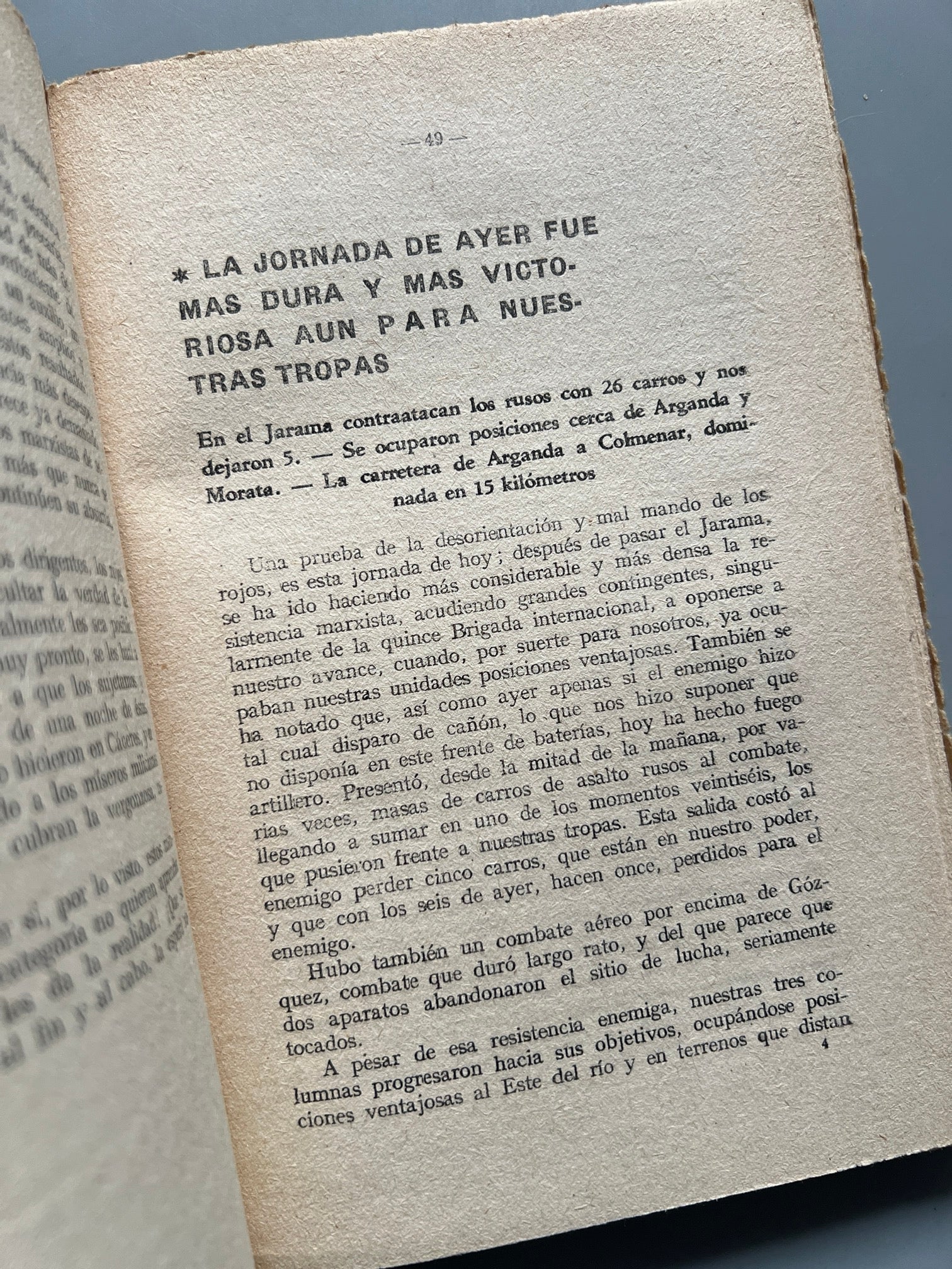 Libro de: Campañas del Jarama y el Tajuna, El Tebib Arrumi - Librería Santarén, 1938