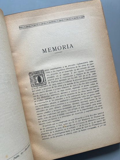 Libro de: Memoria del estado y progreso de las obras, Junta del puerto de Barcelona - 1922