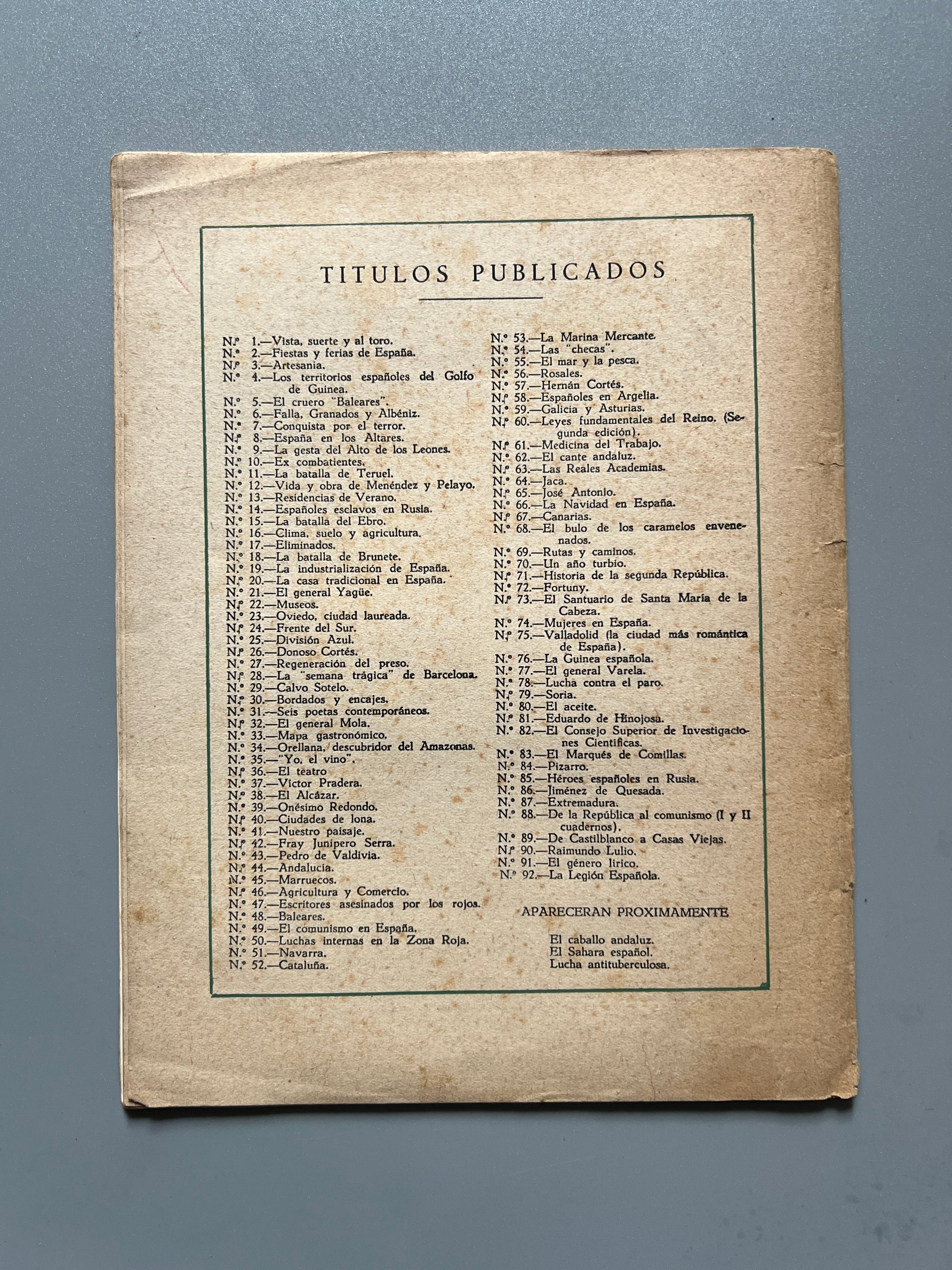 Libro de: La Legión española, Francisco Gómez de Travecedo - Temas Españoles, 1954