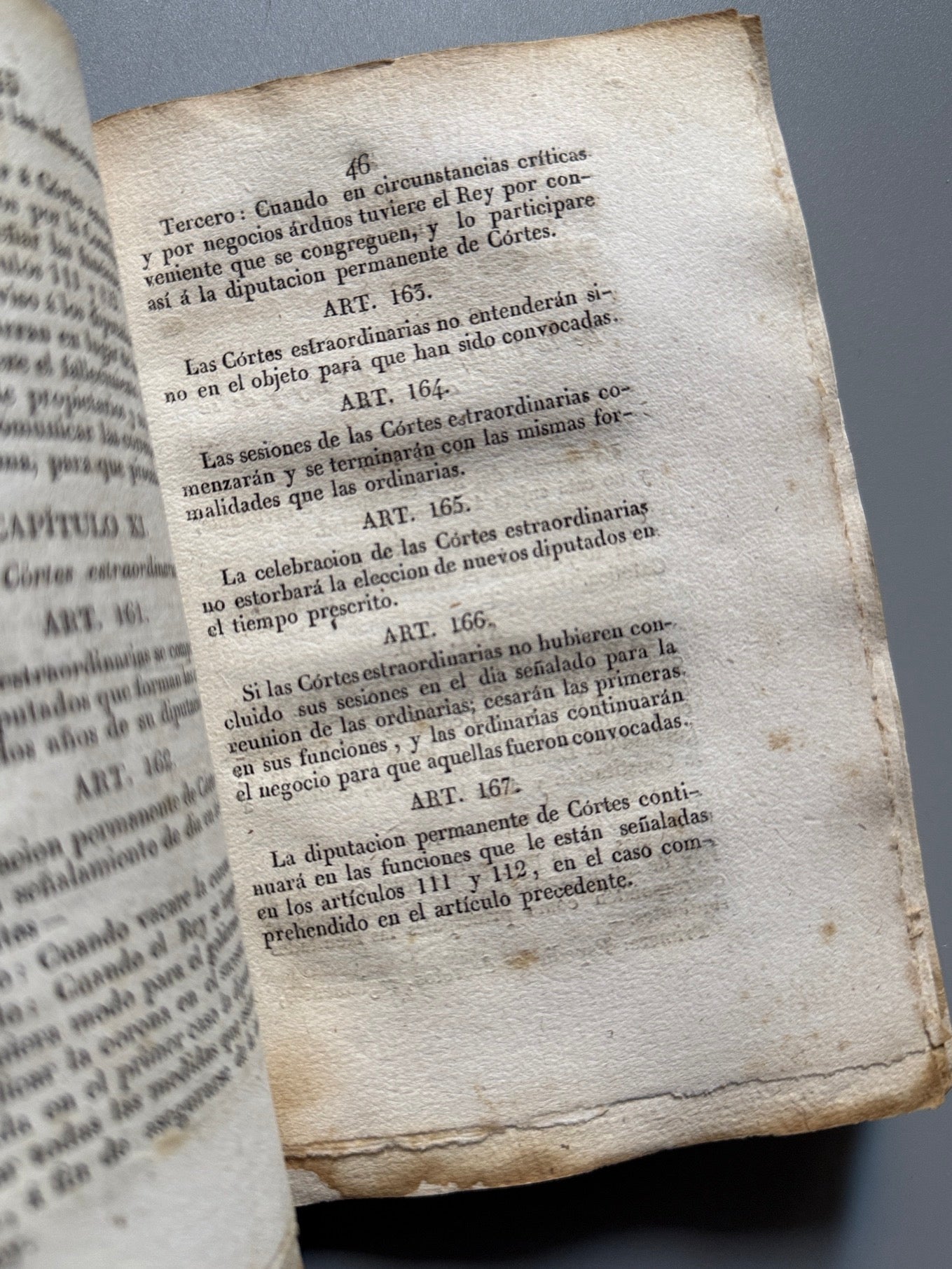 Libro de: Constitución política de la monarquía española, Cádiz 1812 - Barcelona, 1836