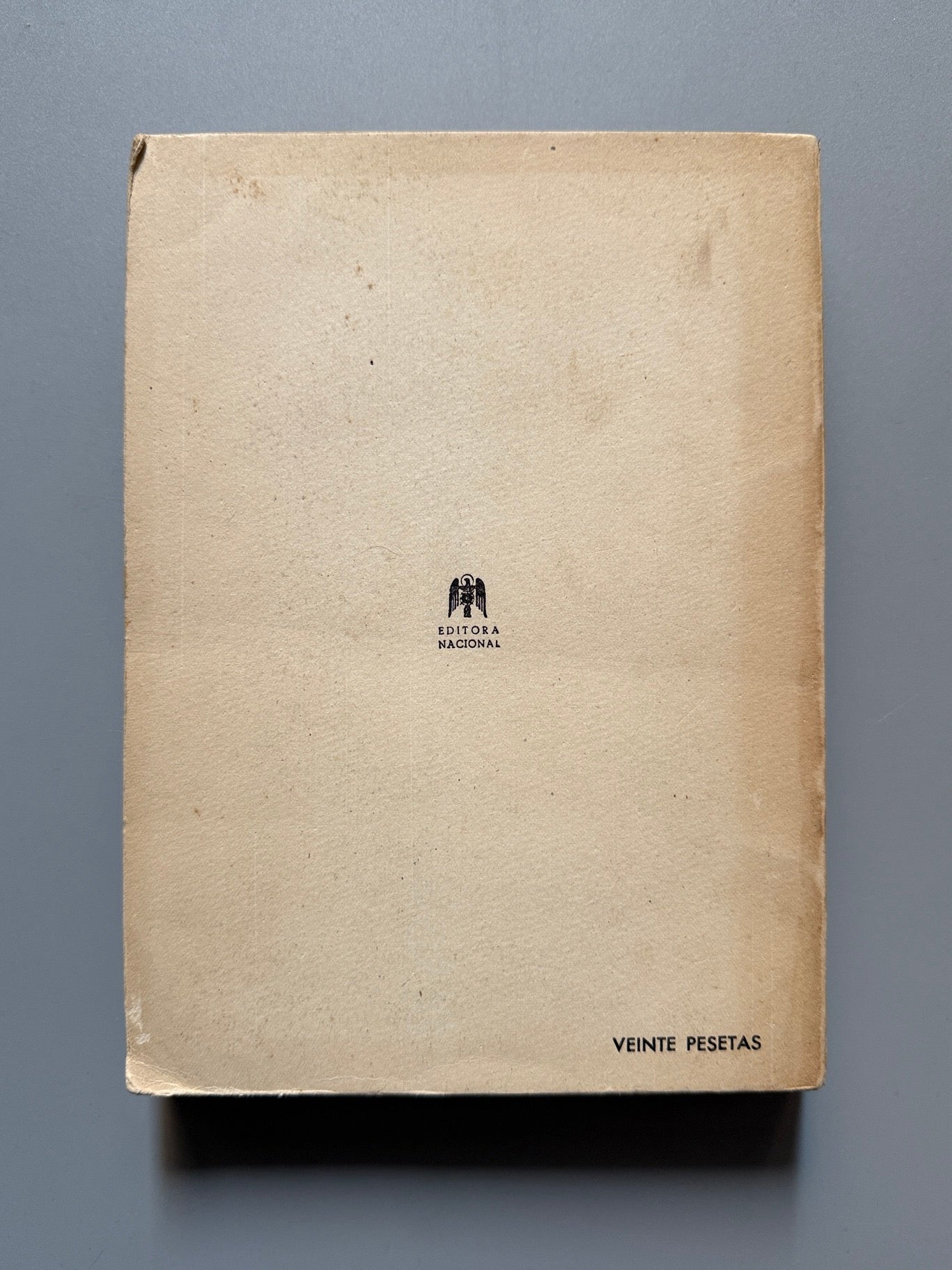 Libro de: Vida y literatura de Valle-Inclán, Melchor Fernández Almagro - Editora Nacional, 1943