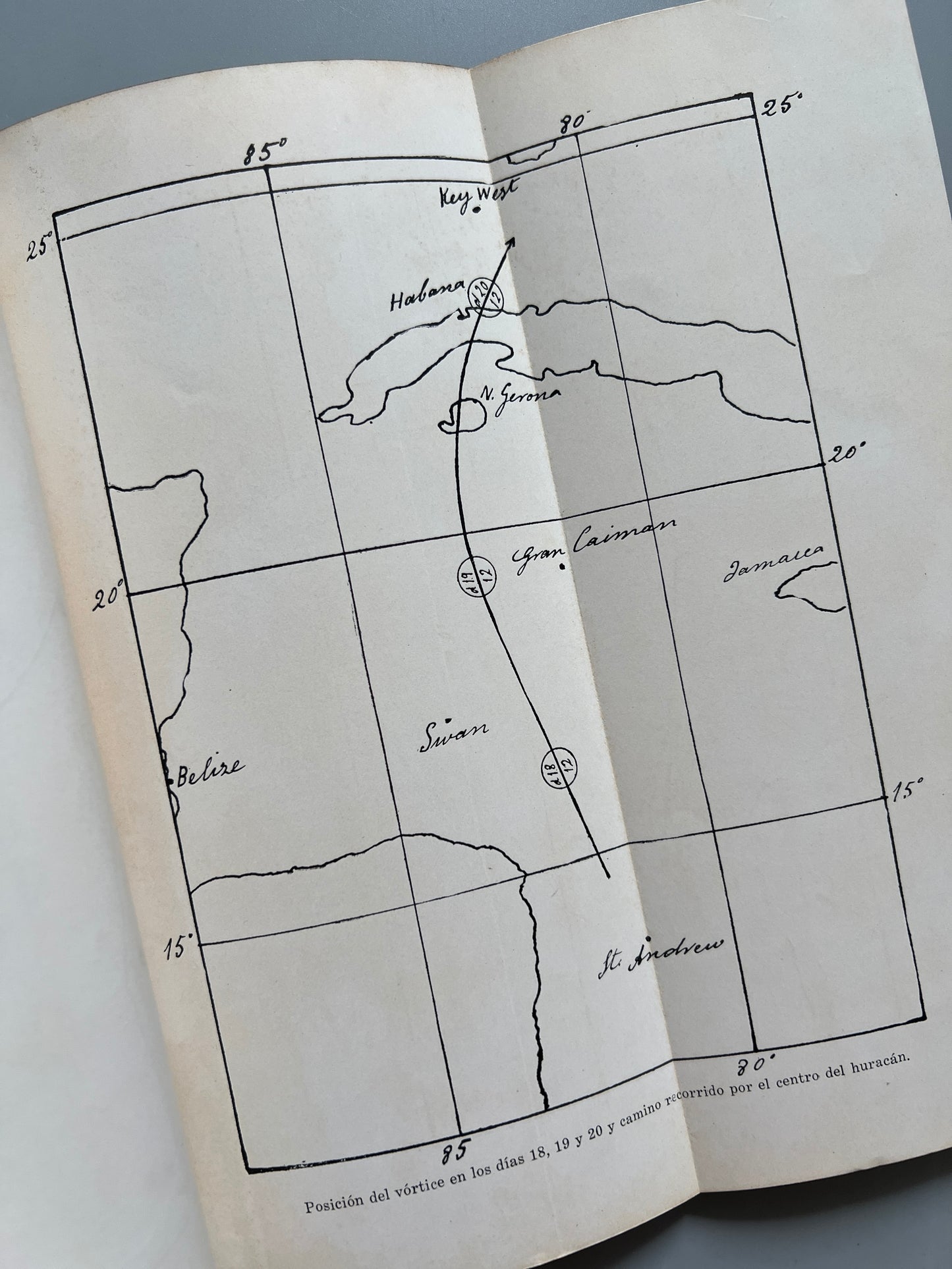 Génesis y evolución del huracán del 20 de octubre de 1926 y catálogo de ciclones de la isla de Cuba 1865-1962 - Habana, 1926