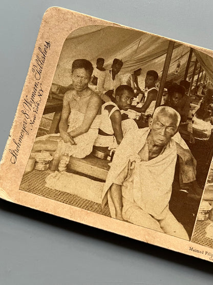 Hospital de Manila, filipinos curándose las heridas, fotografía estereoscópica bélica - Strohmeyer & Wyman Publishers, ca. 1899