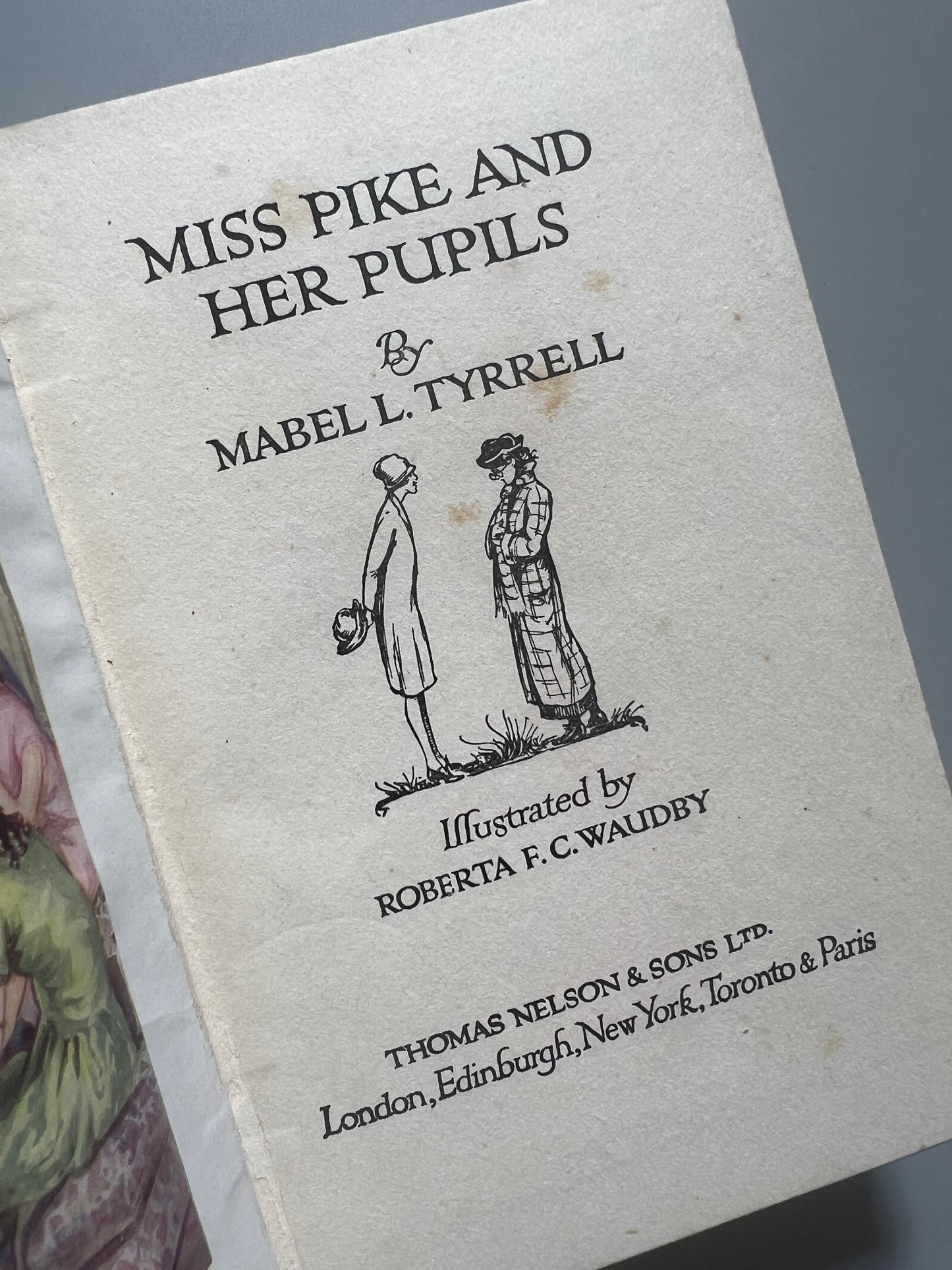 Miss Pike and her pupils, Mabel L. Tyrrell - Thomas Nelson and Sons, ca. 1930